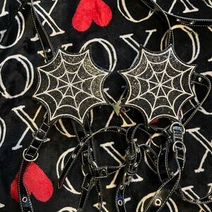 Dollskill Spider bra with pockets